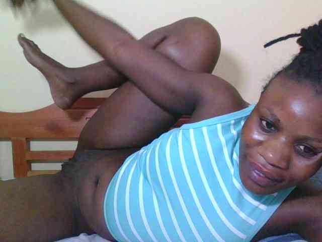 Babyrozzilah webcam