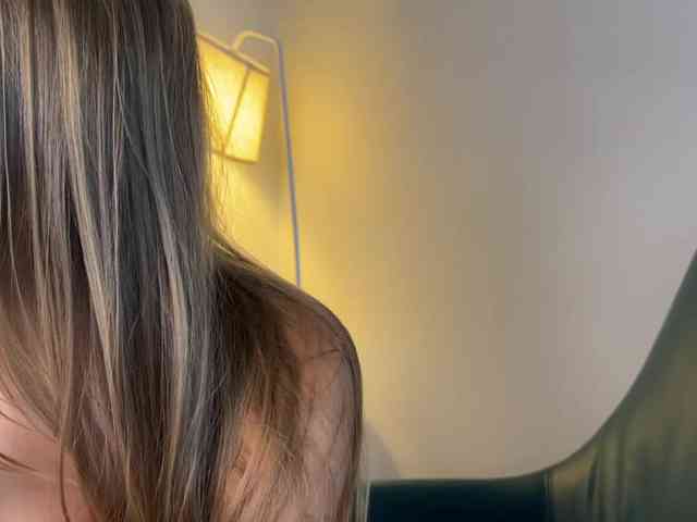 FlyingDutchmana Live Webcam on BongaCams