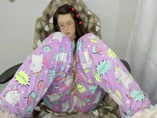 ZooeyBelair Porn Show