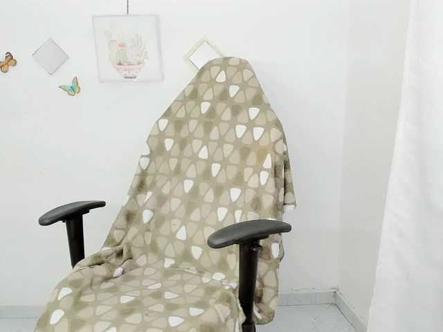 ZooeyBelair's BongaCams show and profile