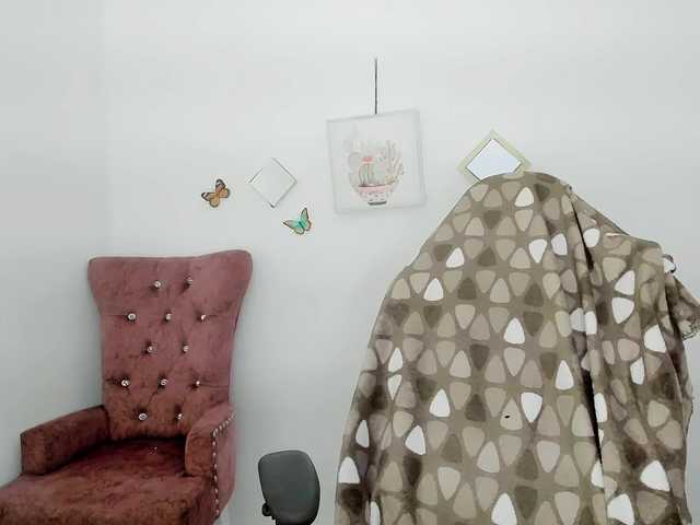 ZooeyBelair's BongaCams show and profile