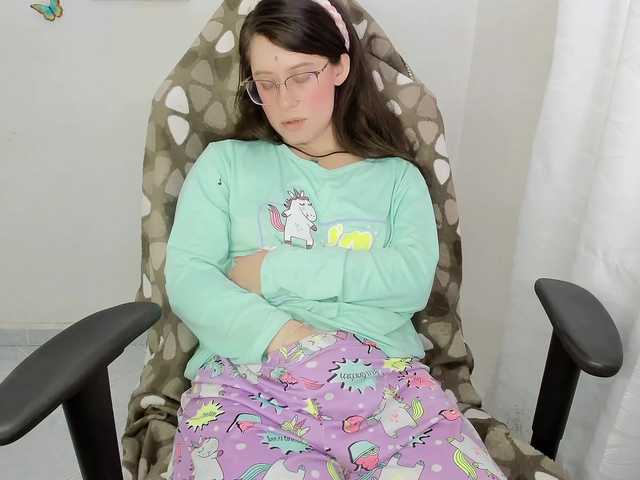 ZooeyBelair's BongaCams show and profile