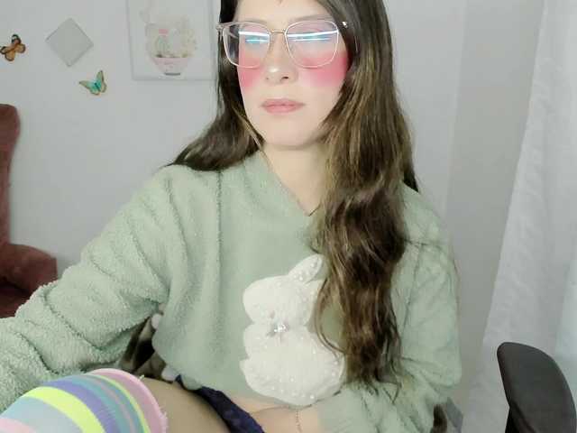 ZooeyBelair's BongaCams show and profile