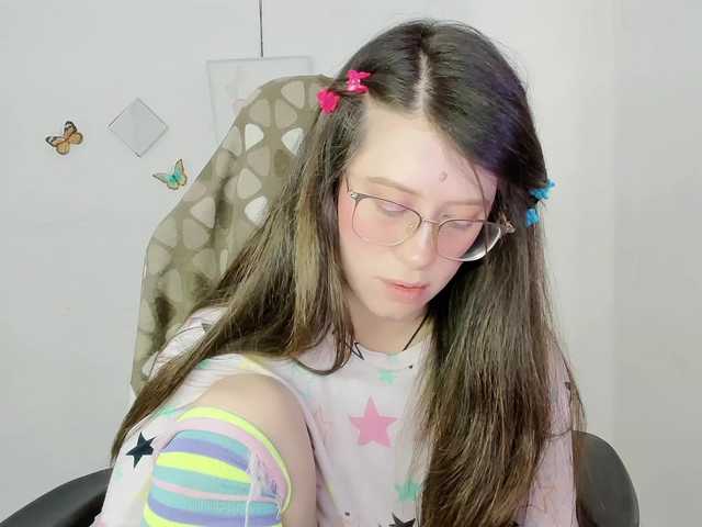 ZooeyBelair's BongaCams show and profile