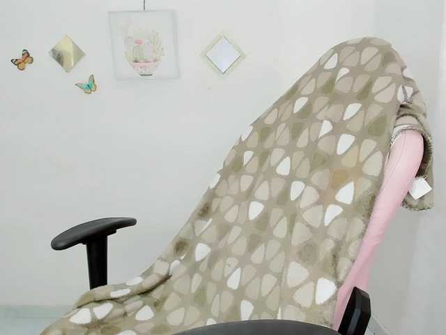 ZooeyBelair's BongaCams show and profile