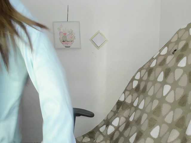 ZooeyBelair's BongaCams show and profile