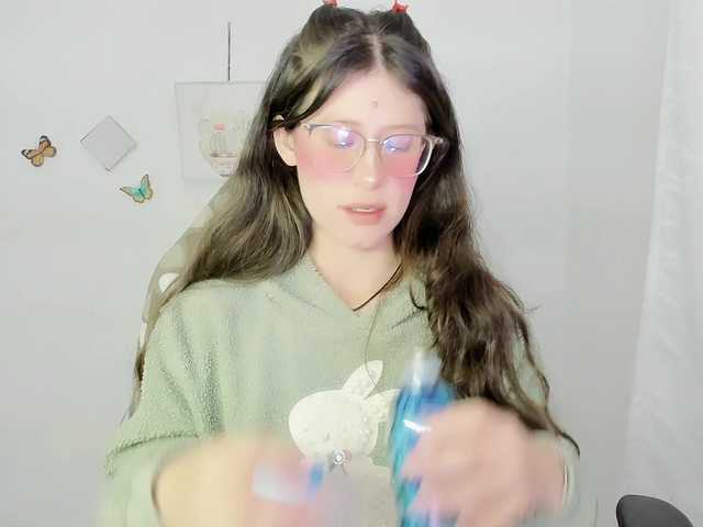 ZooeyBelair's BongaCams show and profile