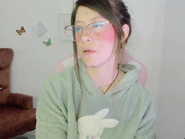 ZooeyBelair's BongaCams show and profile