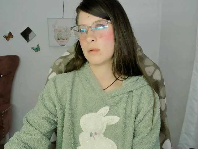 ZooeyBelair's BongaCams show and profile