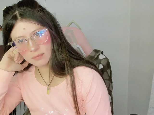 ZooeyBelair's BongaCams show and profile