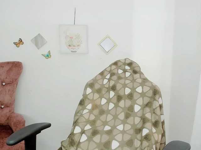 ZooeyBelair's BongaCams show and profile