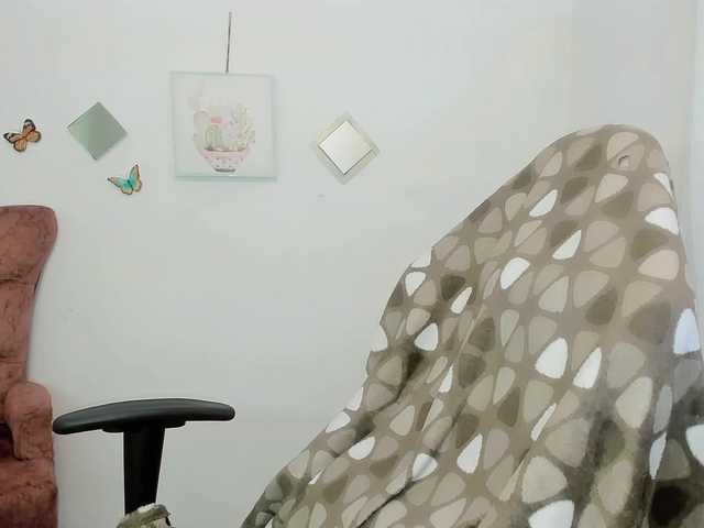 ZooeyBelair's BongaCams show and profile