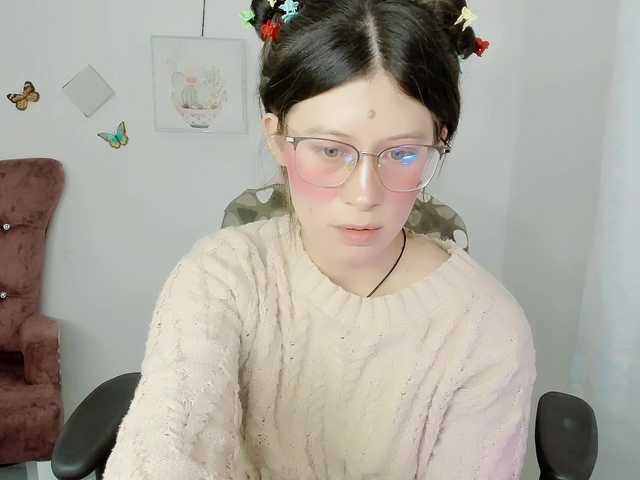 ZooeyBelair webcam