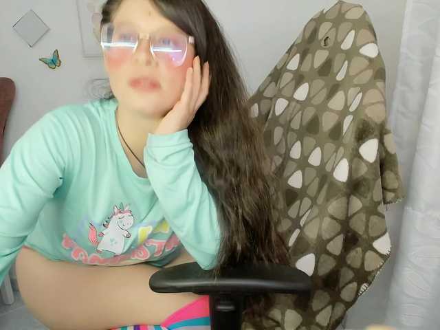 ZooeyBelair's BongaCams show and profile