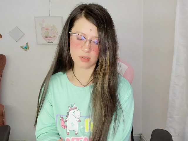 ZooeyBelair's BongaCams show and profile