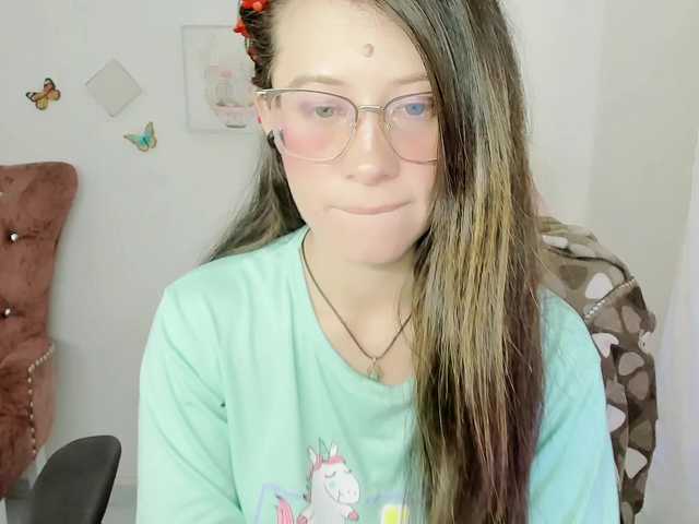 ZooeyBelair's BongaCams show and profile