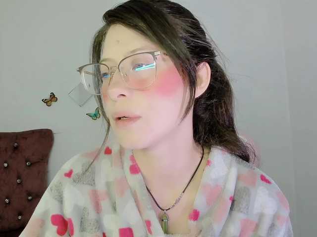 ZooeyBelair's BongaCams show and profile