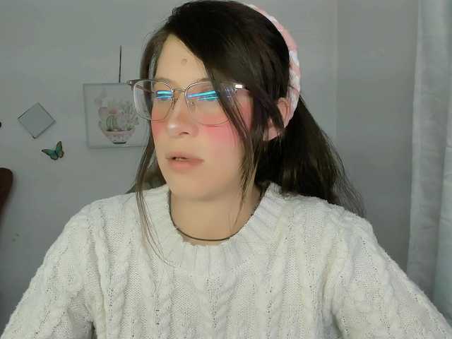 ZooeyBelair's BongaCams show and profile