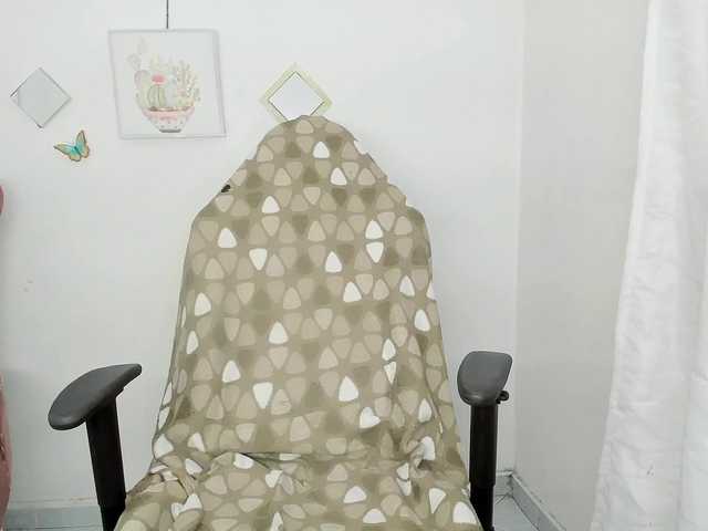 ZooeyBelair's BongaCams show and profile