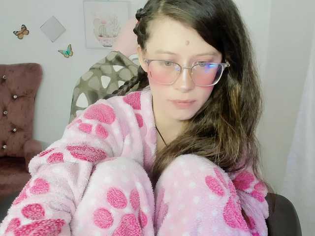 ZooeyBelair's BongaCams show and profile