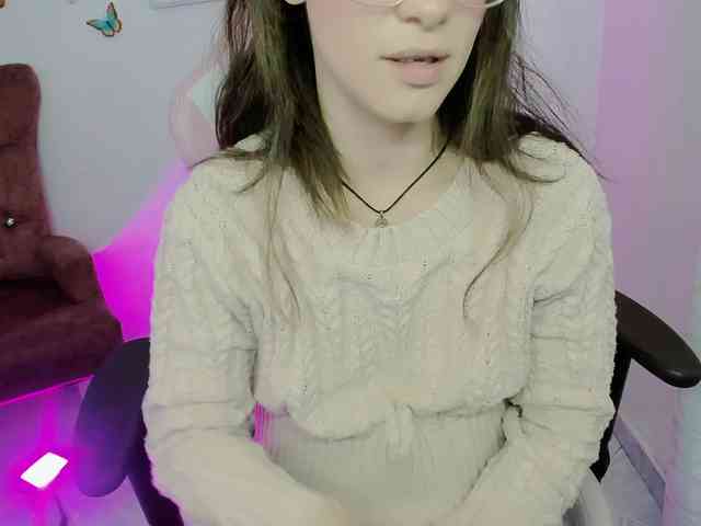 ZooeyBelair webcam