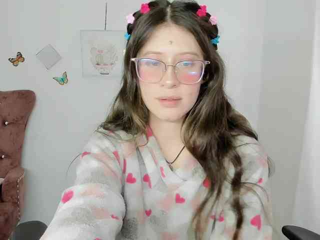 ZooeyBelair webcam