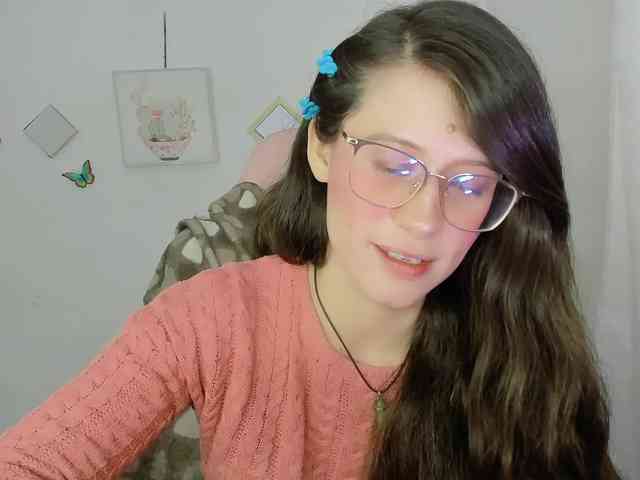 ZooeyBelair webcam