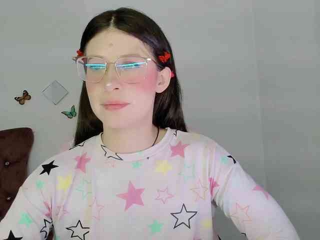 ZooeyBelair webcam
