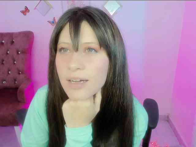 ZooeyBelair webcam