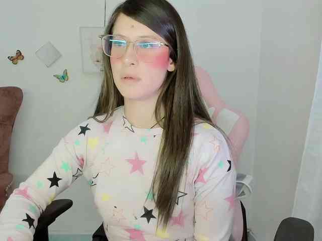 ZooeyBelair webcam