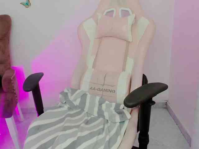 ZooeyBelair ZooeyBelair