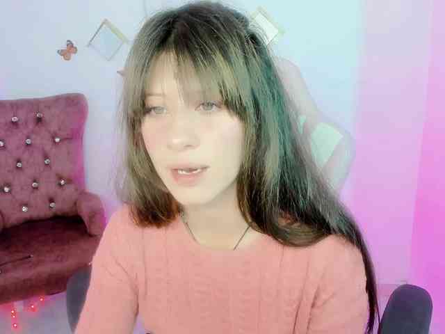 ZooeyBelair webcam