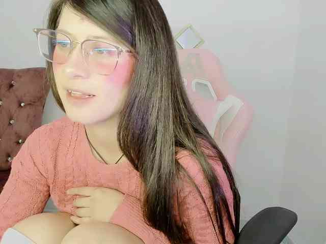 ZooeyBelair webcam