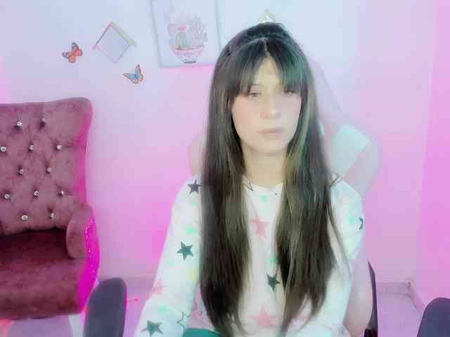 ZooeyBelair webcam