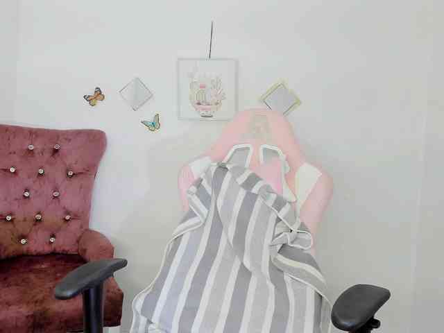 ZooeyBelair ZooeyBelair