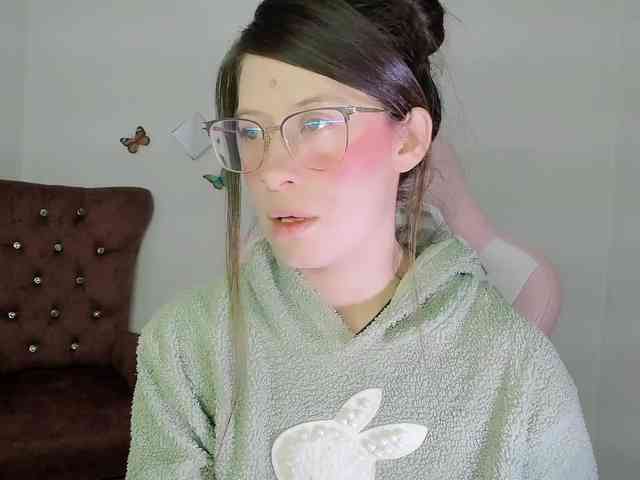 ZooeyBelair ZooeyBelair