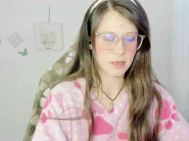 ZooeyBelair webcam