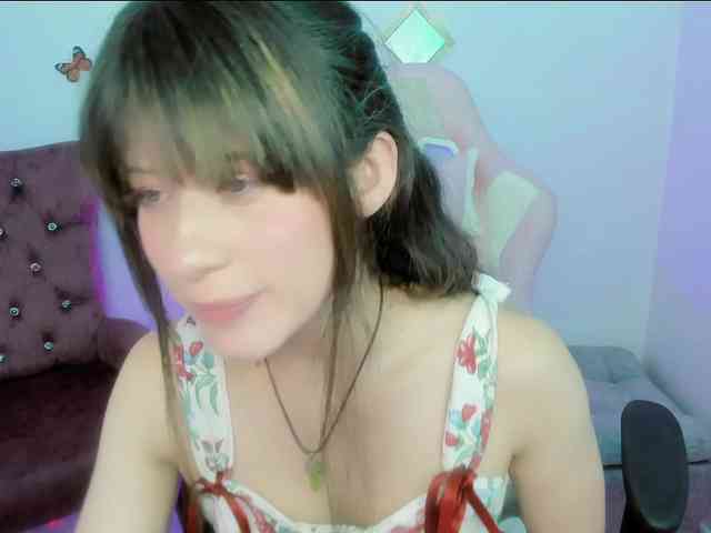 ZooeyBelair webcam