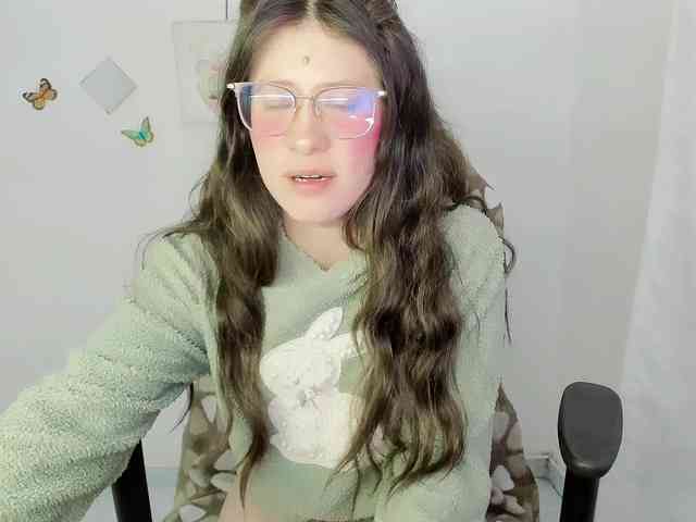 ZooeyBelair webcam