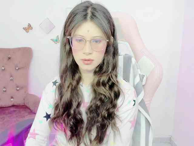 ZooeyBelair webcam
