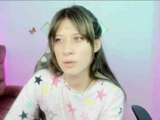 ZooeyBelair webcam