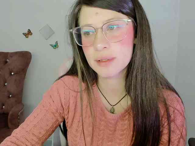 ZooeyBelair webcam