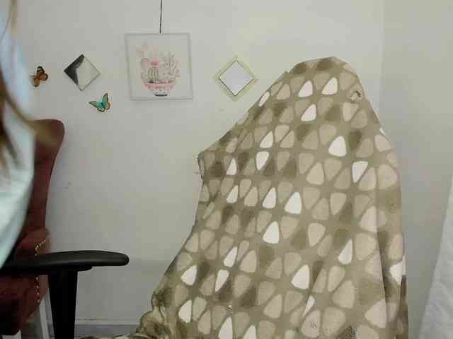 ZooeyBelair ZooeyBelair