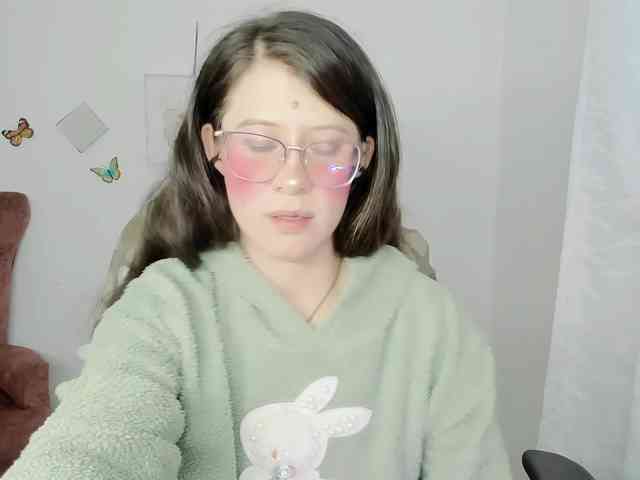 ZooeyBelair webcam