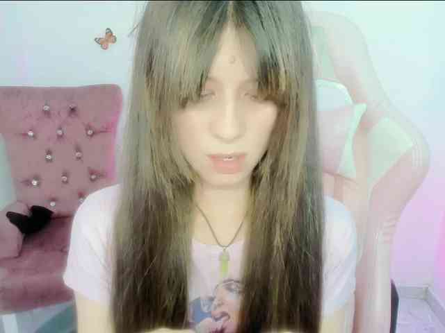 ZooeyBelair webcam