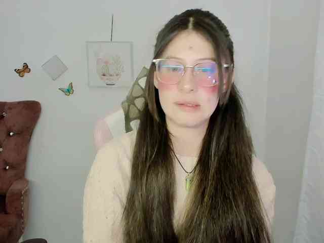 ZooeyBelair webcam