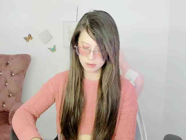 ZooeyBelair webcam