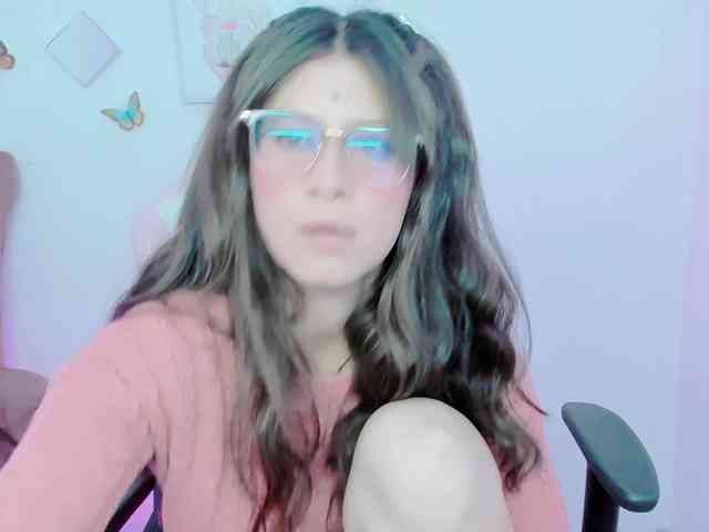 ZooeyBelair webcam
