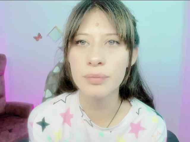 ZooeyBelair webcam