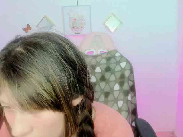 ZooeyBelair webcam